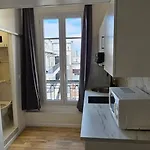 Studio Mezzanine Proche Zenith - Paris 19 - 2P